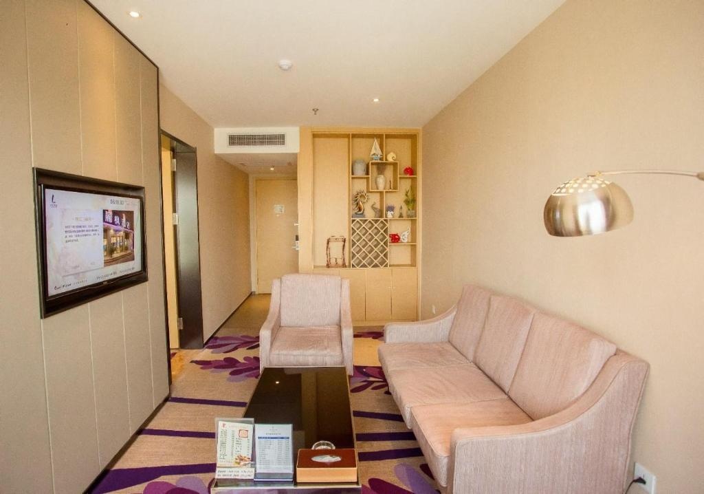 Lavande Hotel Rizhao East Haiqu Road RT-Mart