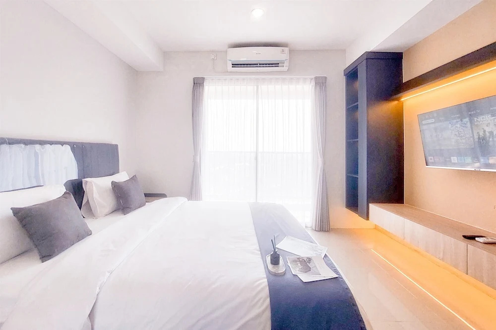 Good Place And Comfy Studio At Anwa Residence Apartment