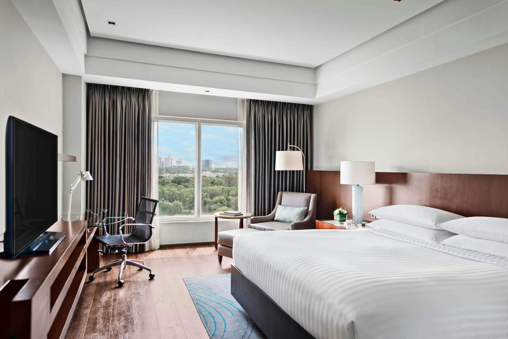 Photo - Manila Marriott Hotel at Newport World Resorts