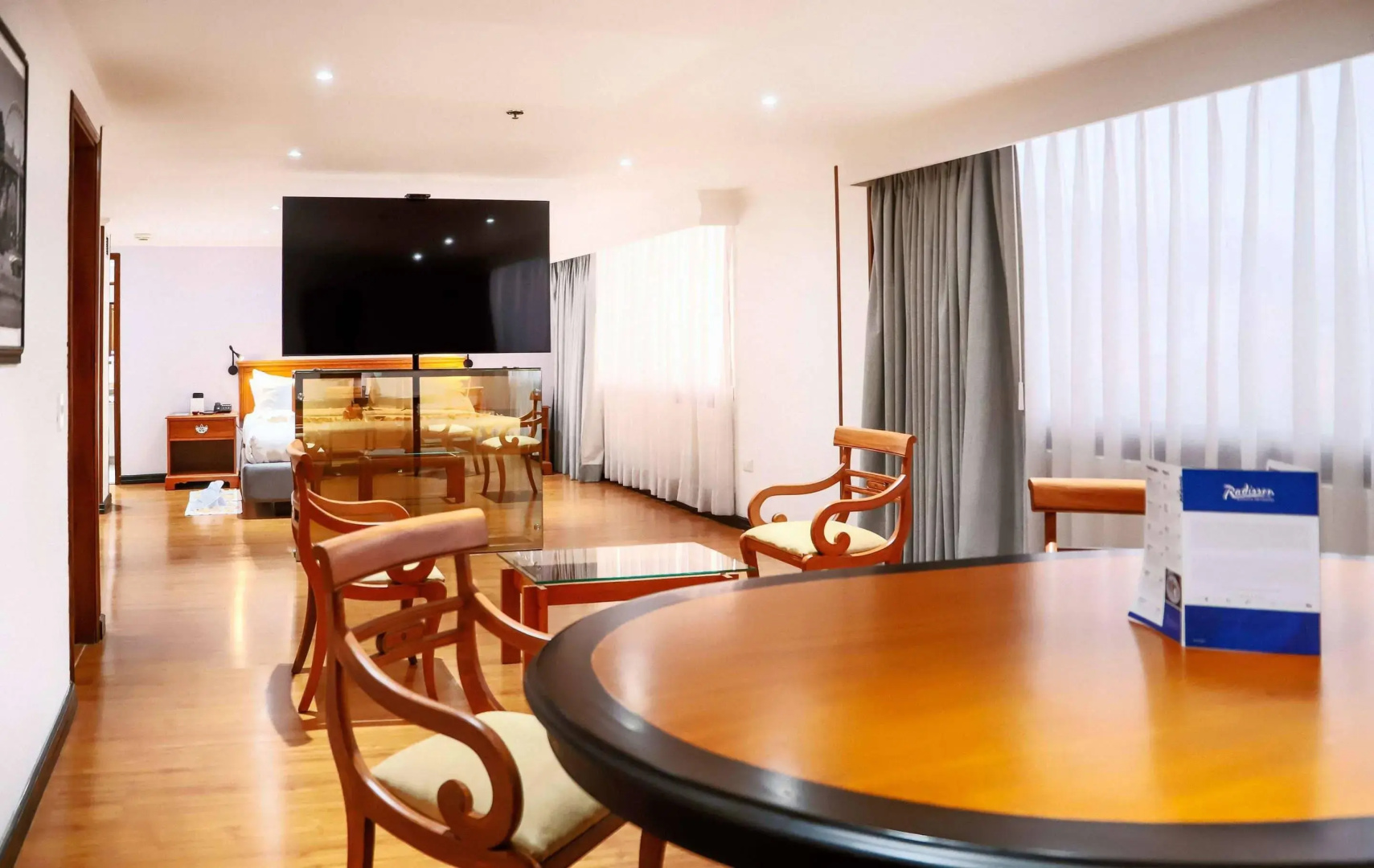 Photo - Radisson Bogota Metrotel