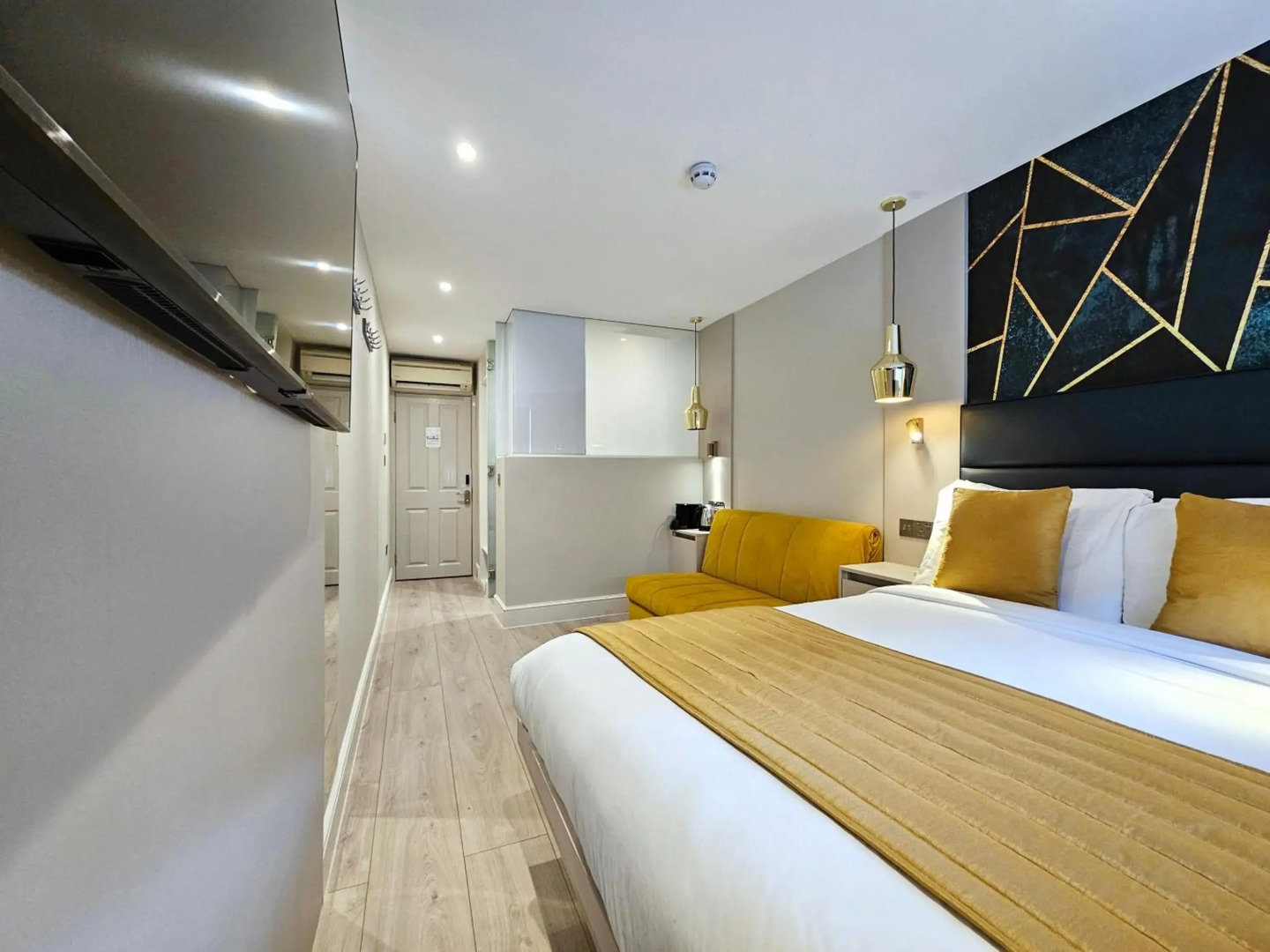 Photo - NOX Hyde Park