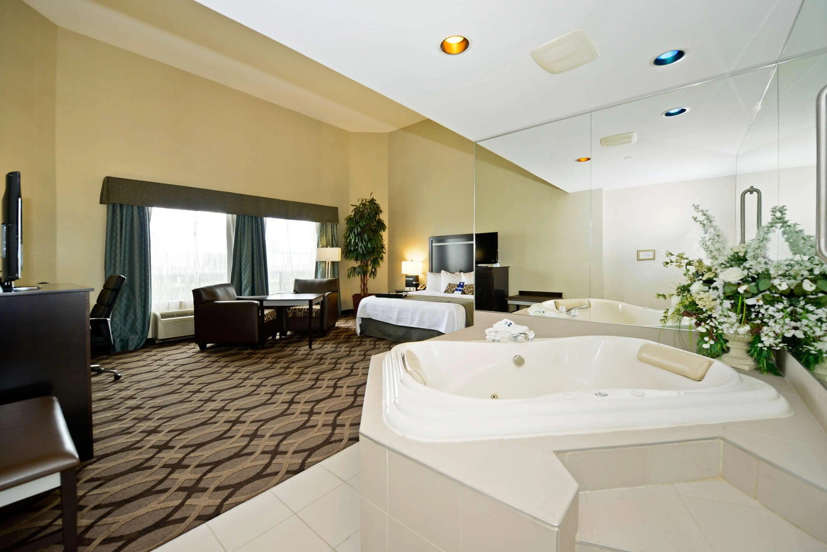Photo - Best Western Plus Travel Hotel Toronto Airport