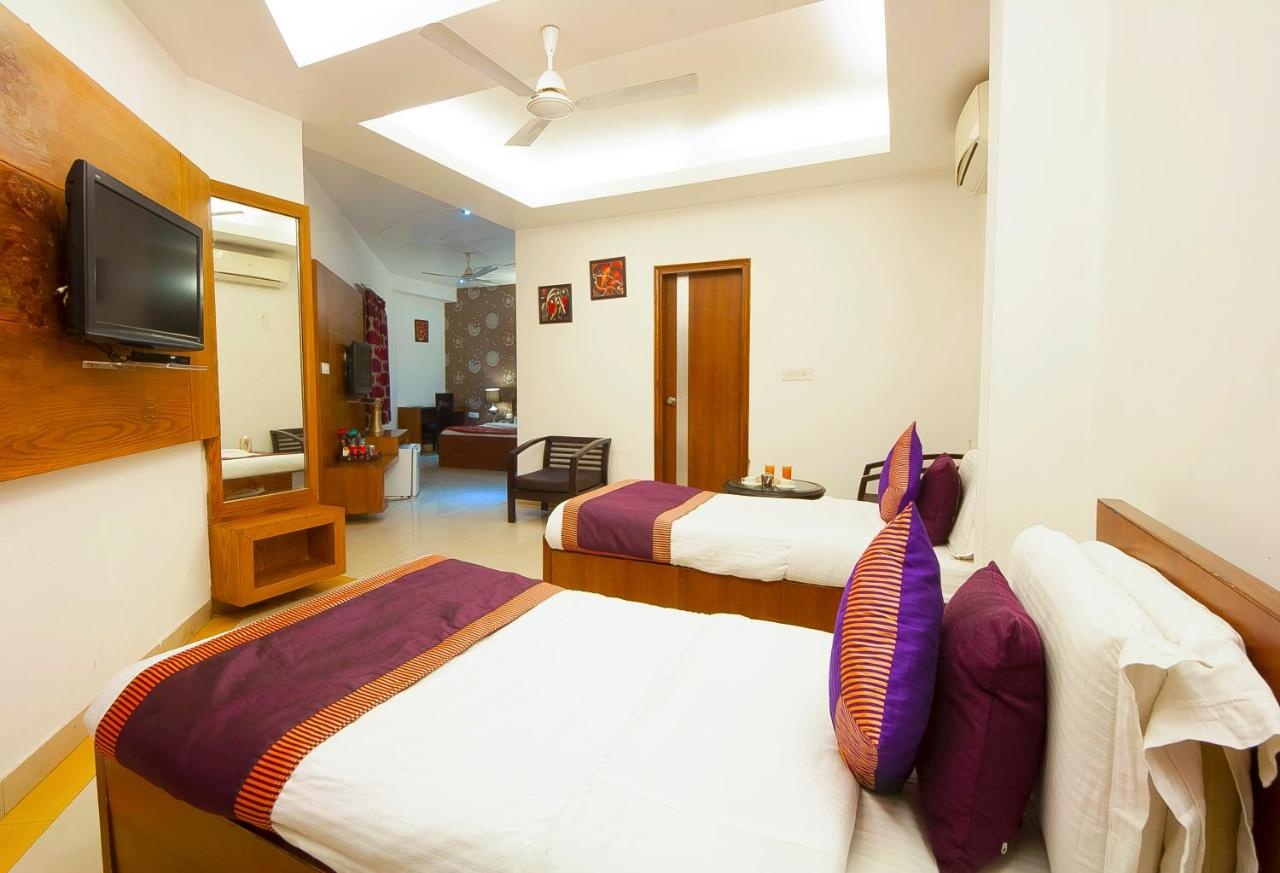 Photo - Hotel Delhi 37