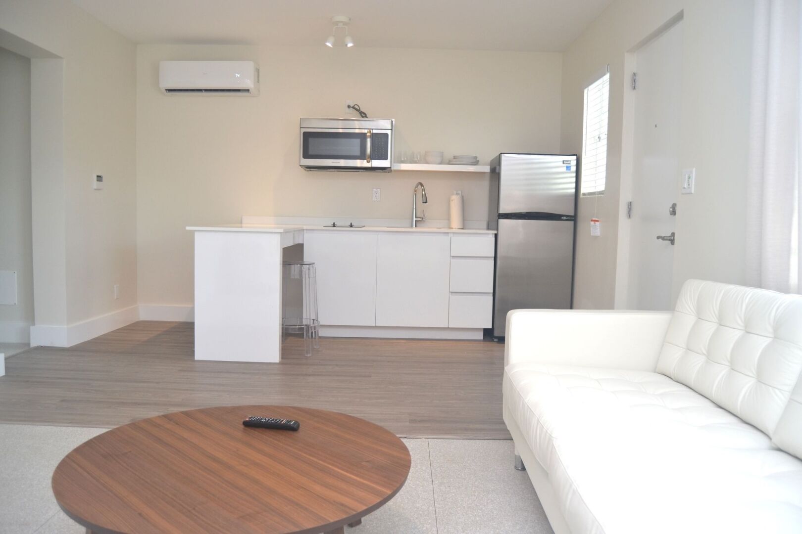 Photo - North Beach Hotel