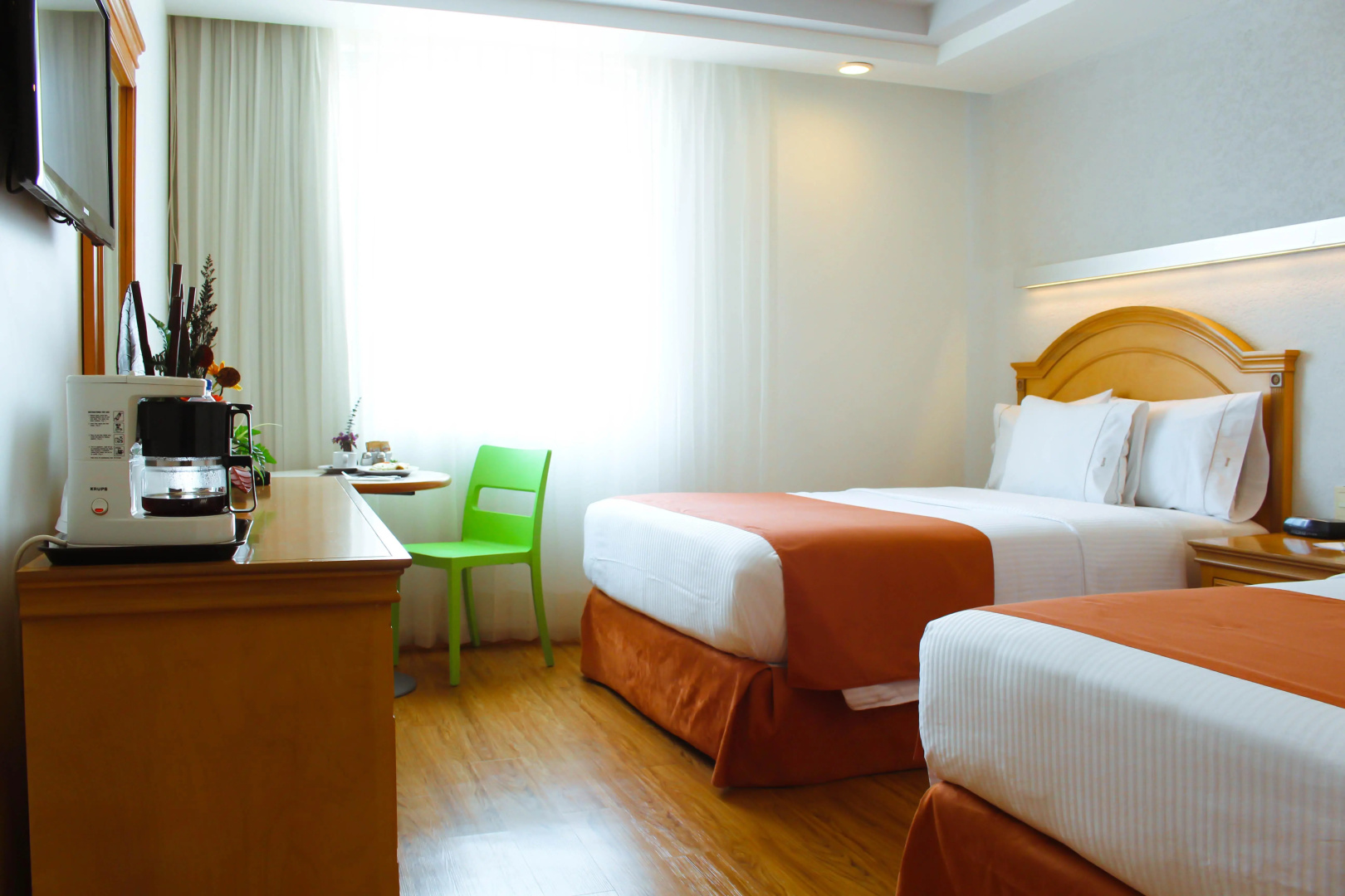 Photo - Hotel Horizon and Convention Center