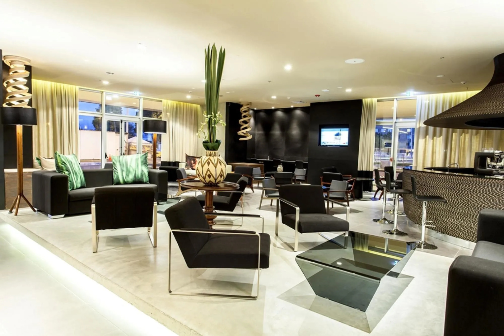 Foto - Movich Buró 26