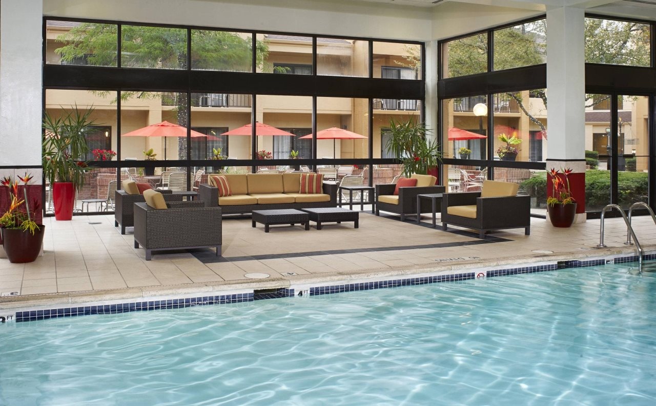 Foto - Courtyard by Marriott Chicago Naperville
