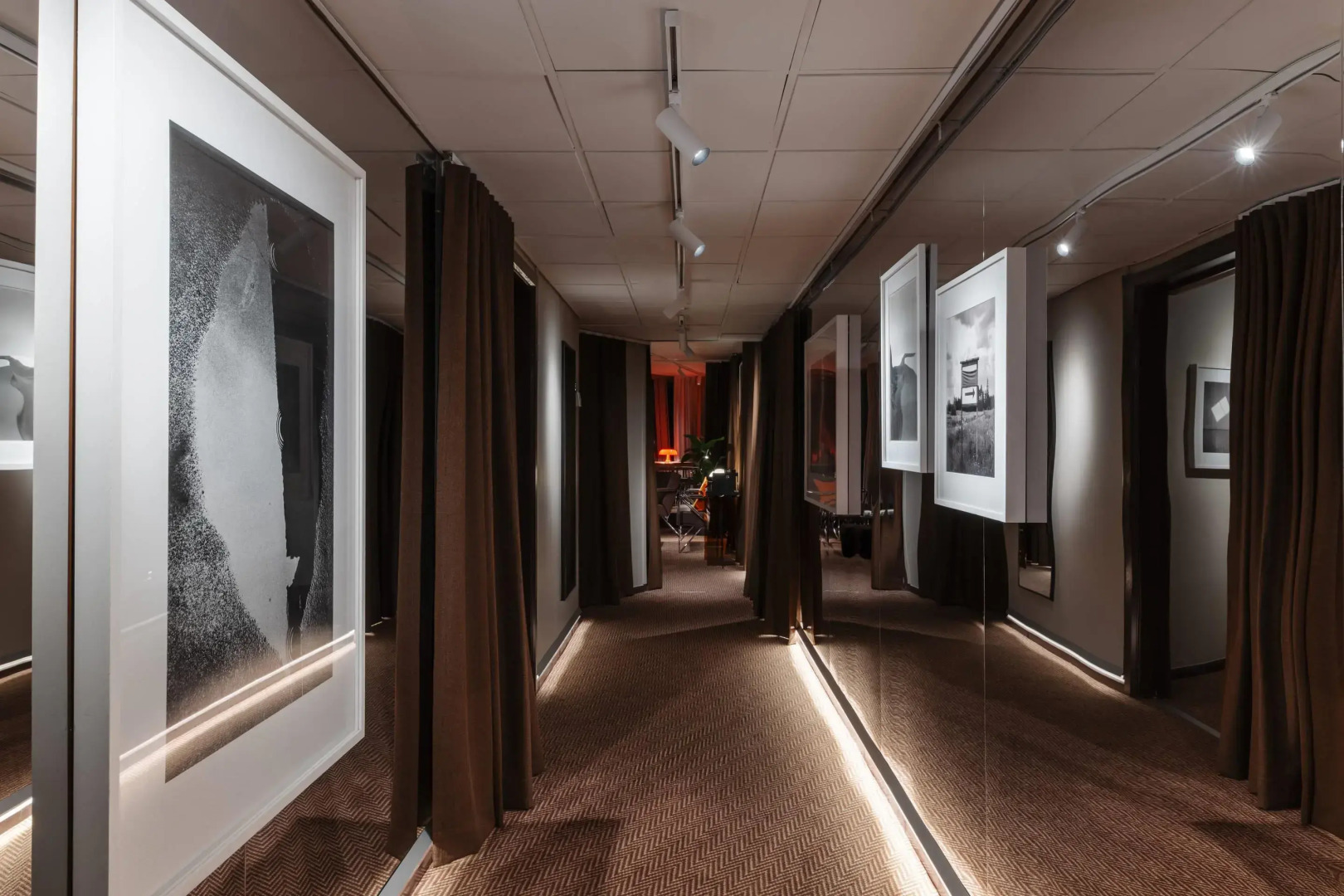 Photo - Clarion Hotel Sign