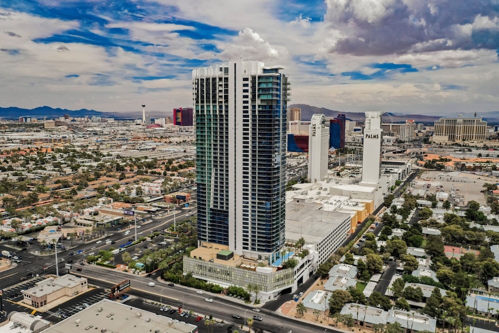 Foto - StripViewSuites at Palms Place Penthouses