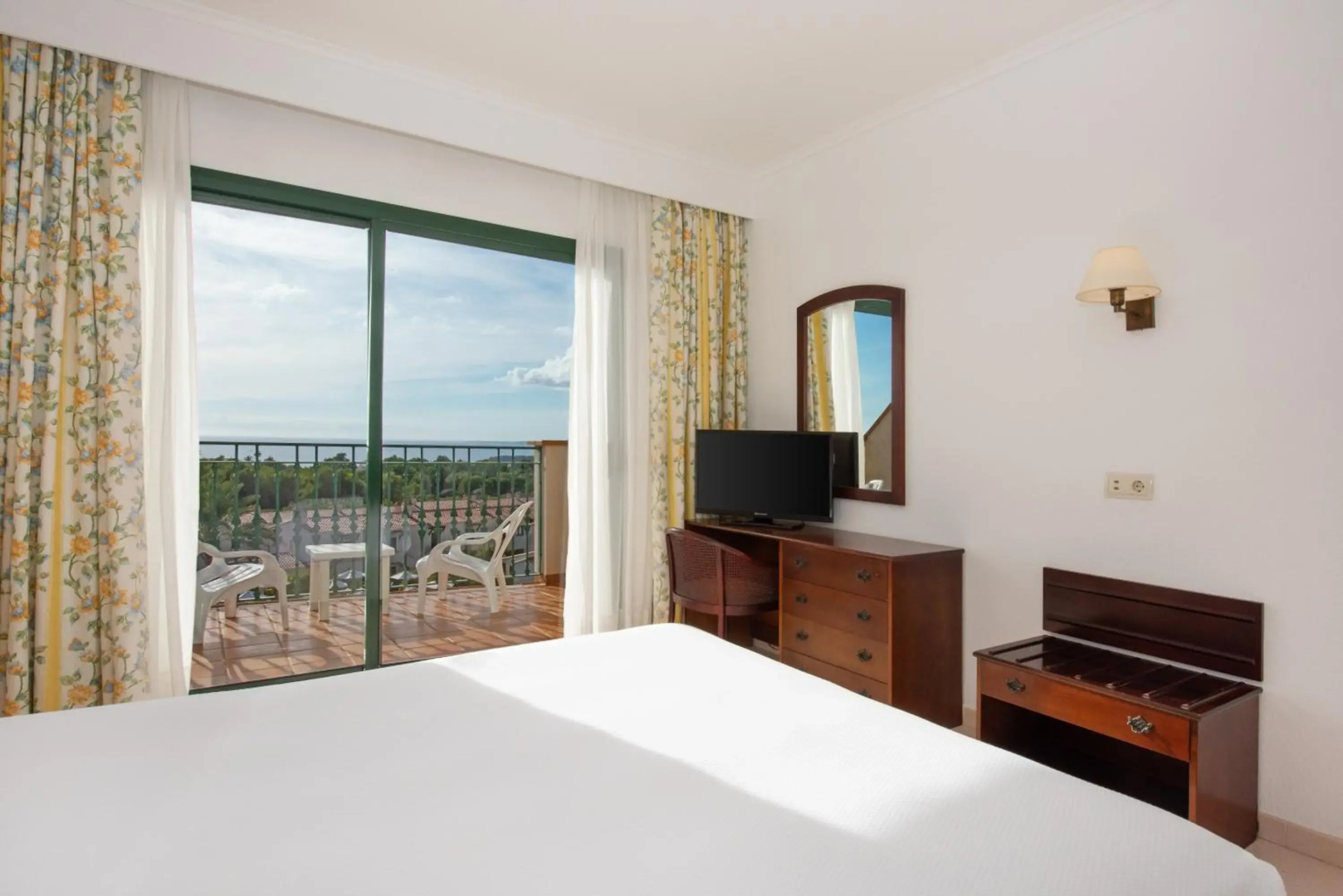 Photo - Valentin Son Bou