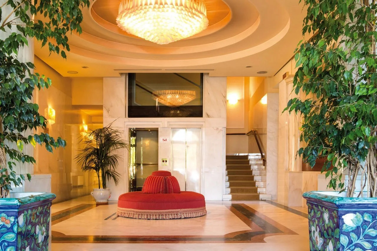 Foto - Hotel Plaza e de Russie - Relais & Châteaux