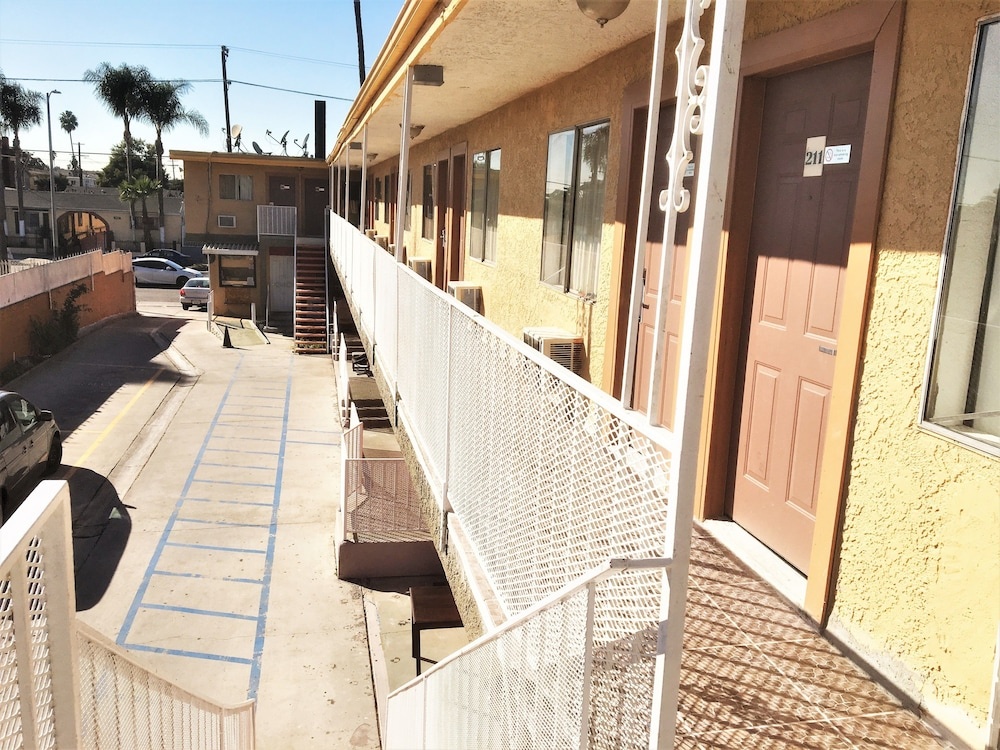 Photo - 4 Star Motel