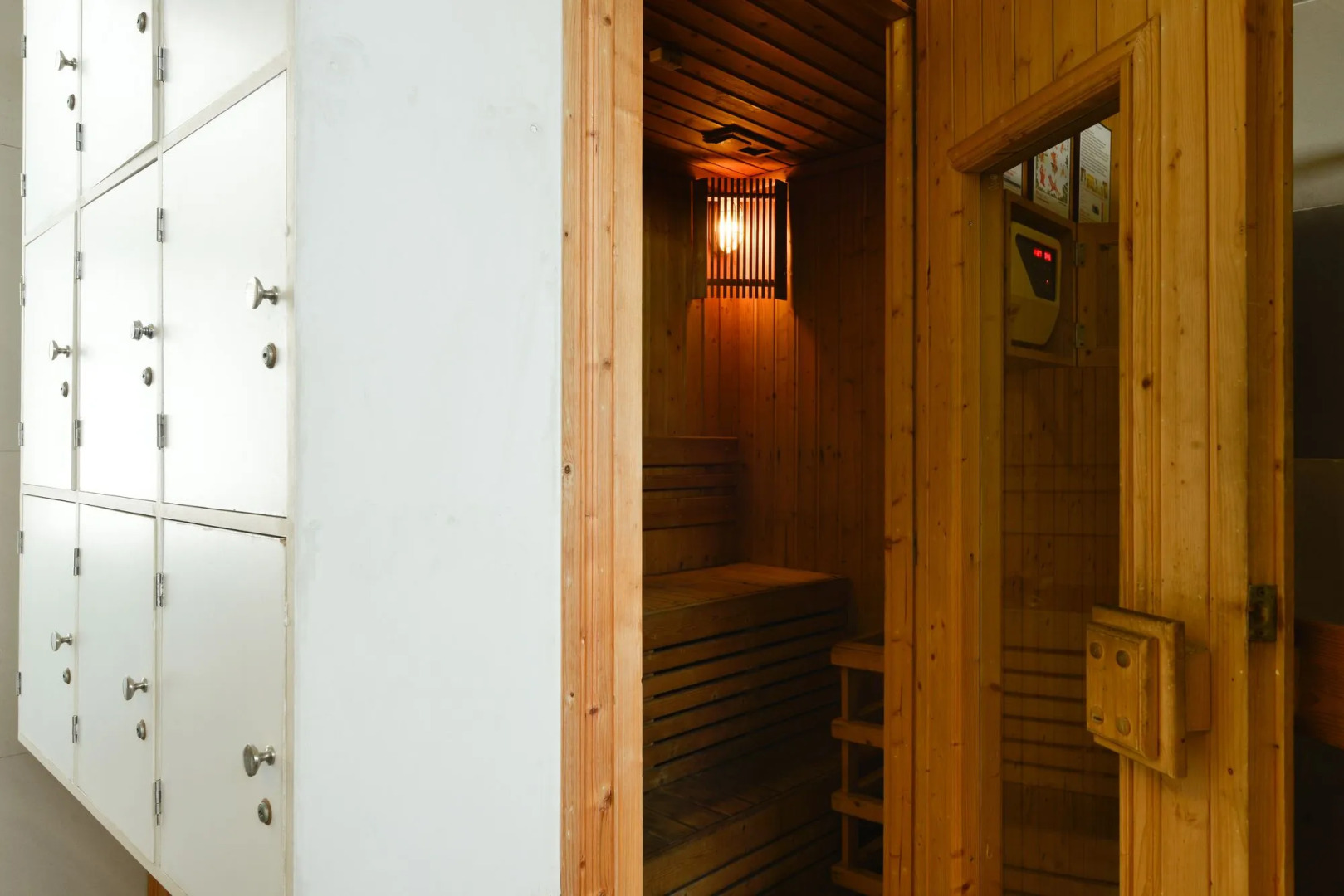 Photo - Hotel Amber Sukhumvit 85