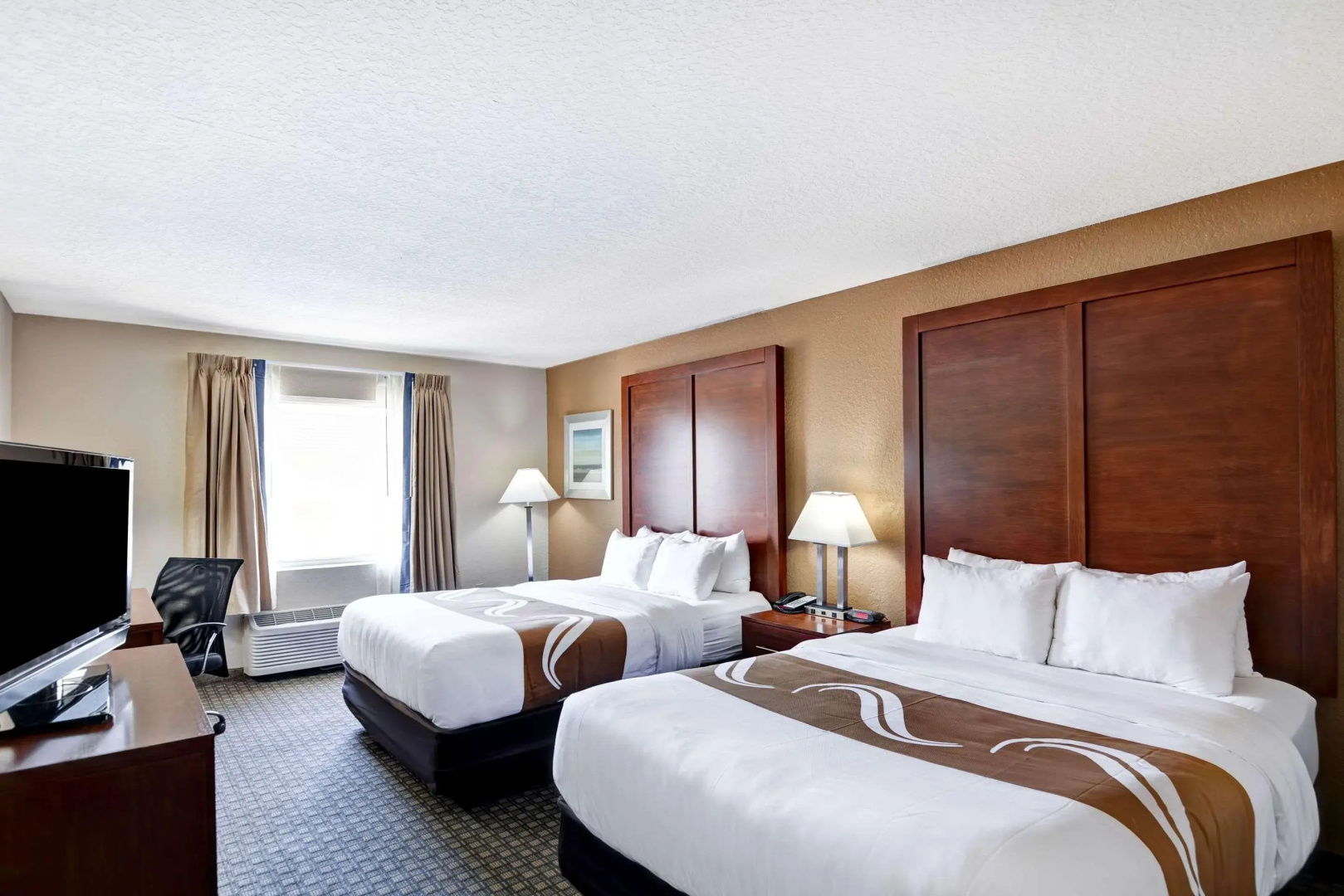 Photo - Quality Inn & Suites Heritage Park