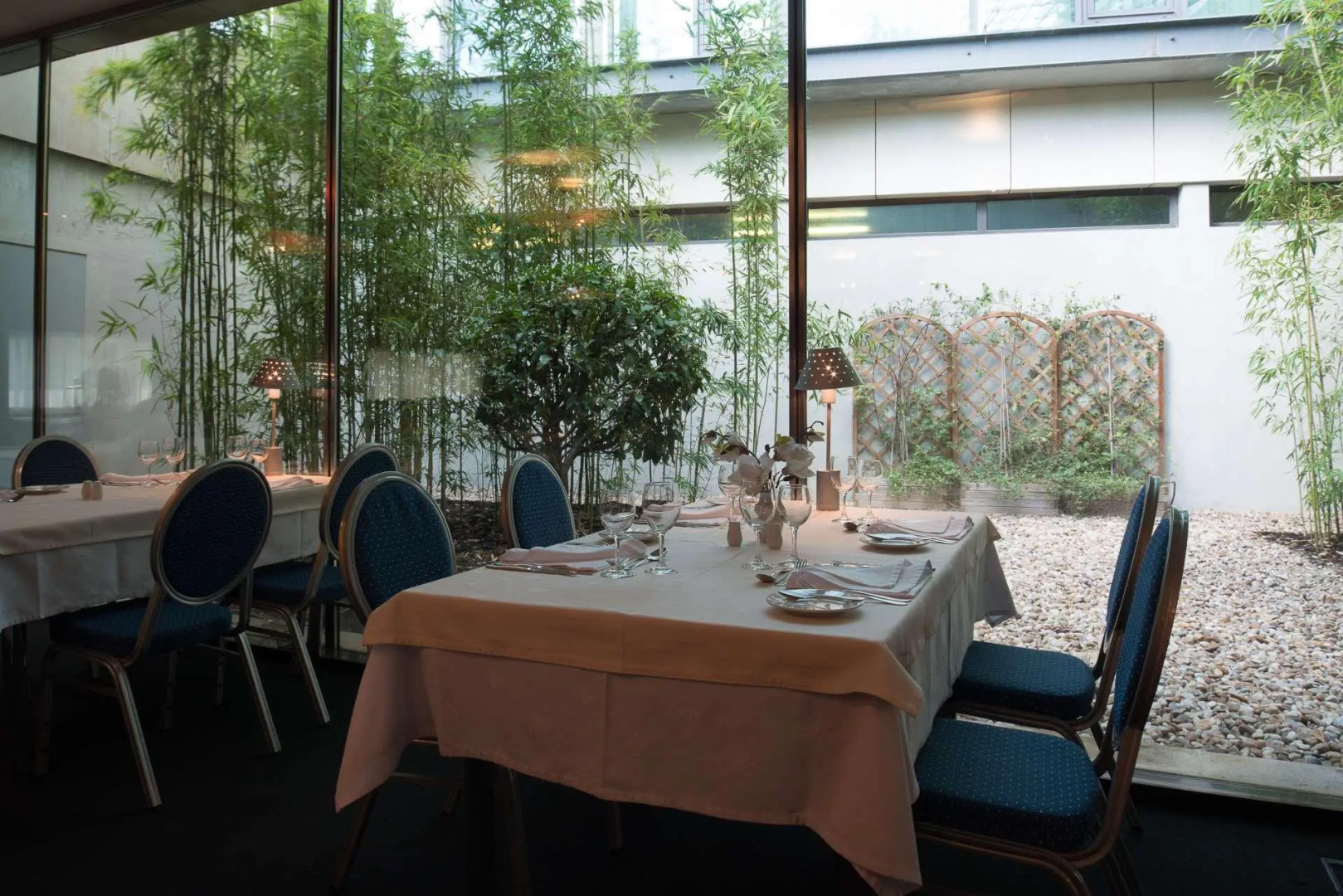 Photo - VIP Executive Arts Hotel