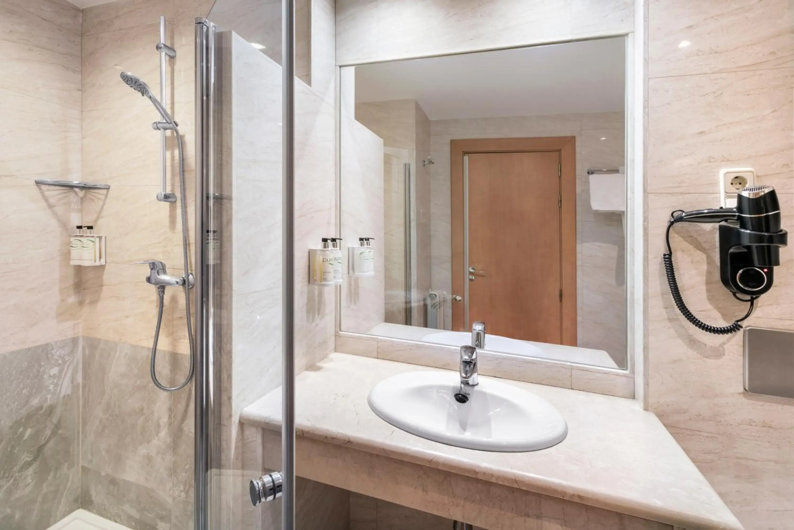 Foto - B&B HOTEL Madrid Arganda