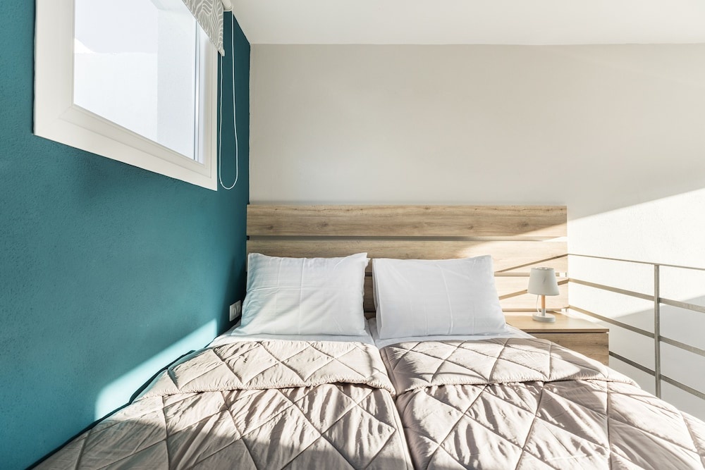 Sunshine Apartments