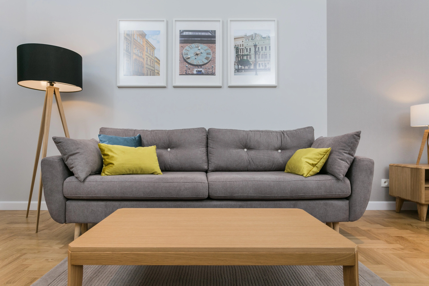 Photo - Venetian House Market Square Aparthotel