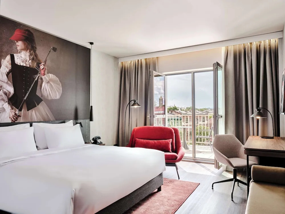 Photo - Radisson RED Hotel & Radisson RED Apartments, Kraków