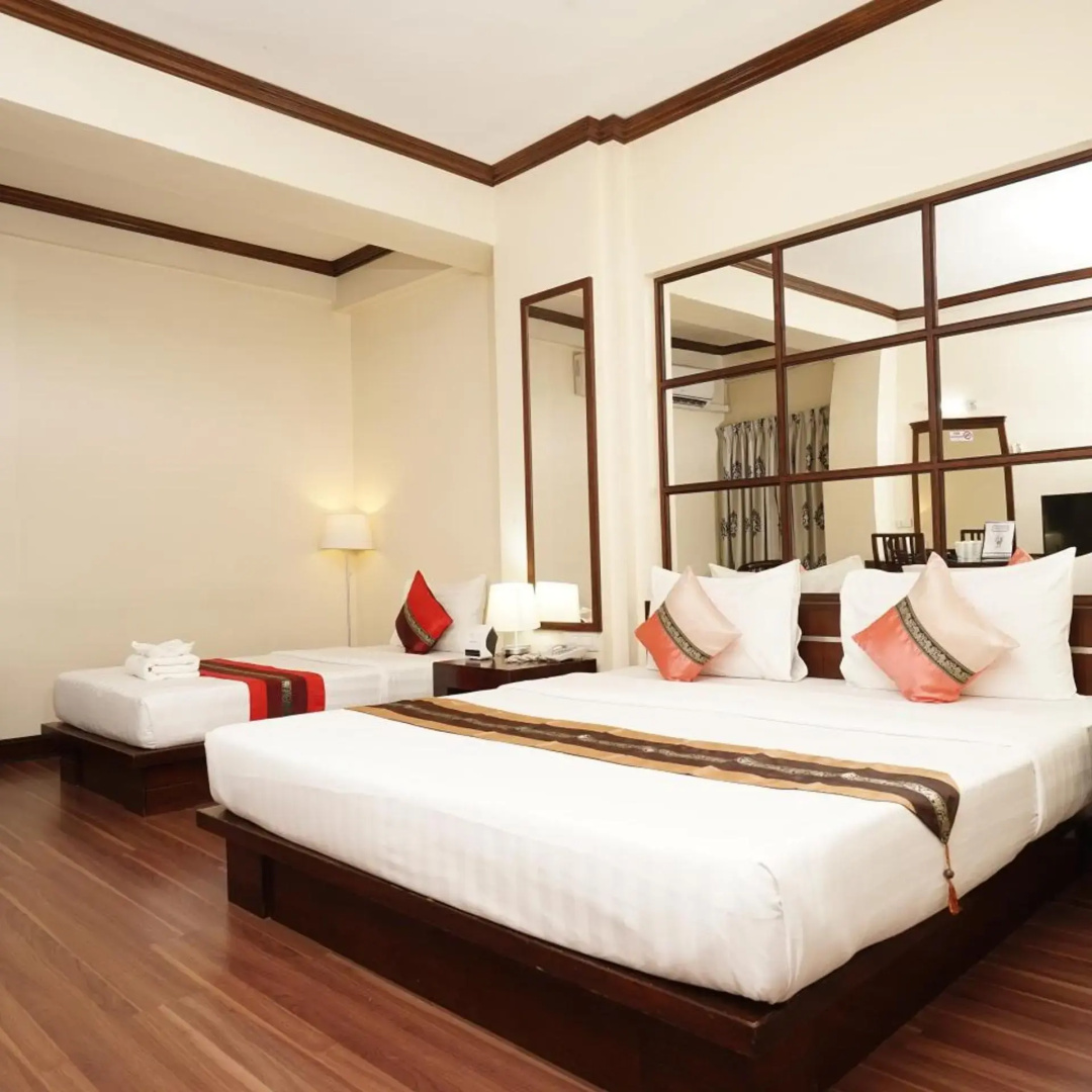 Photo - Grand Business Inn