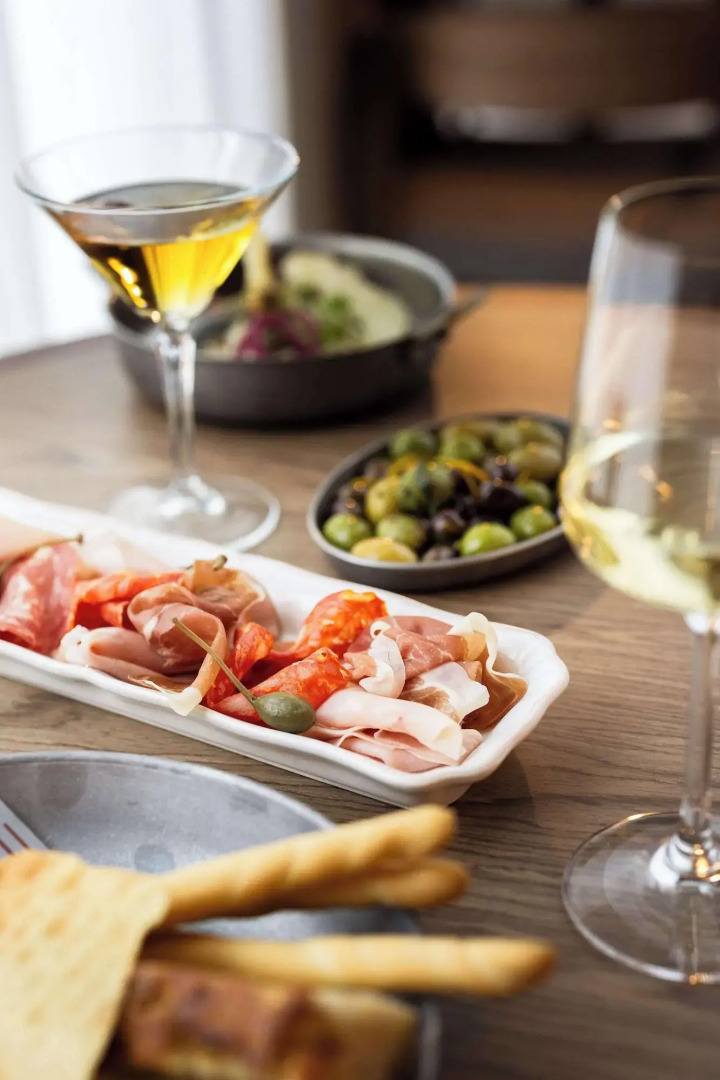 Foto - Radisson RED Hotel & Radisson RED Apartments, Kraków