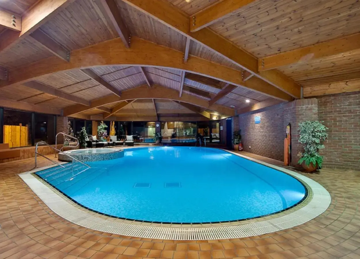 Photo - Lea Marston Hotel