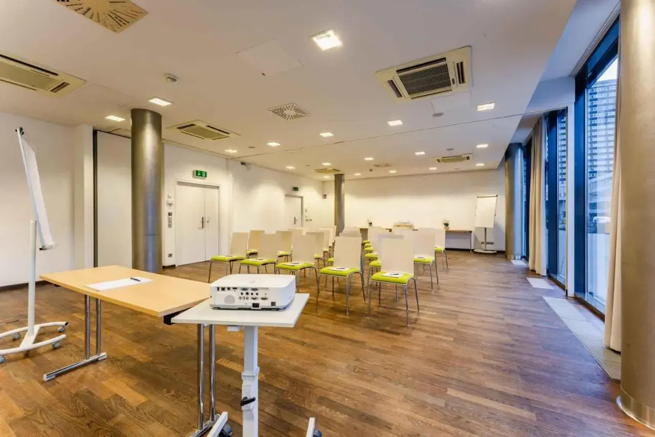 Photo - PLAZA INN Wien Gasometer