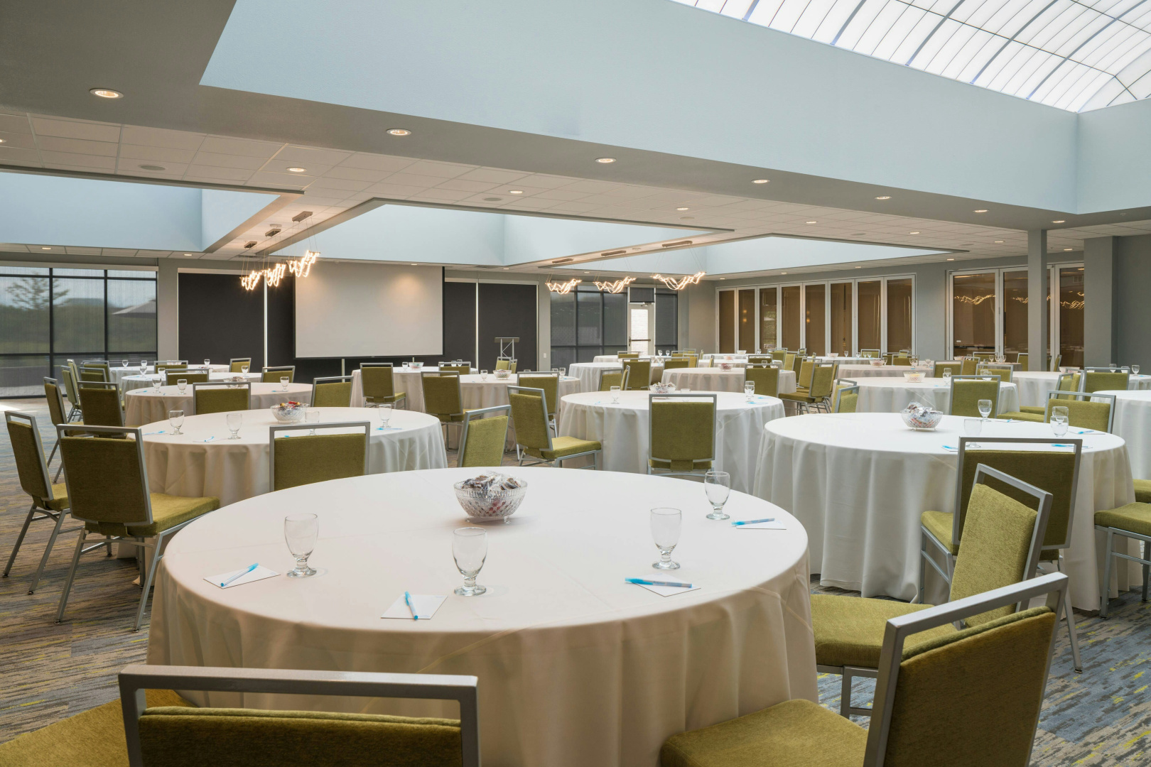 Photo - Fairfield Inn & Suites by Marriott Chicago Schaumburg