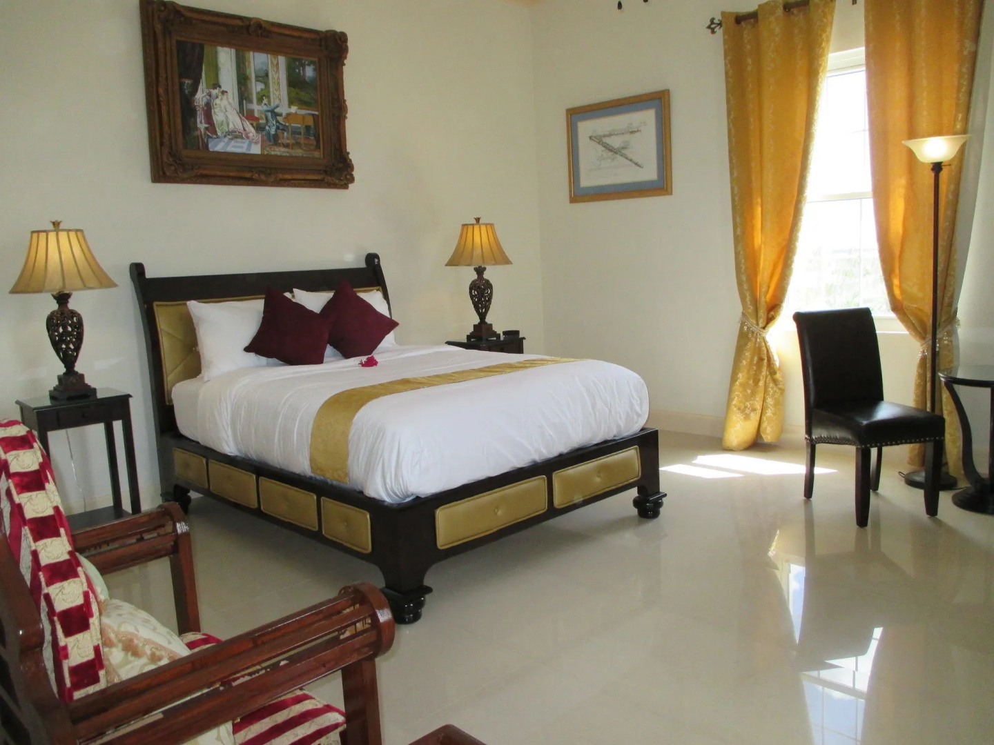 Ocean West Boutique Hotel