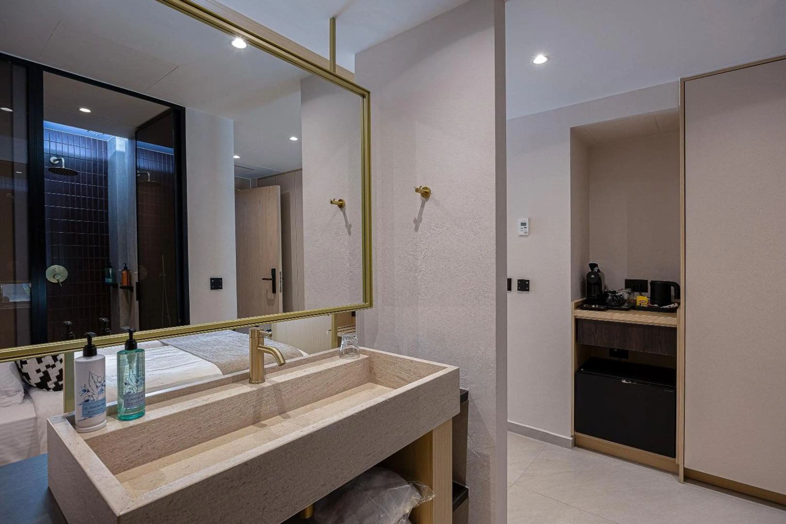 Photo - Pearl Beach Hotel