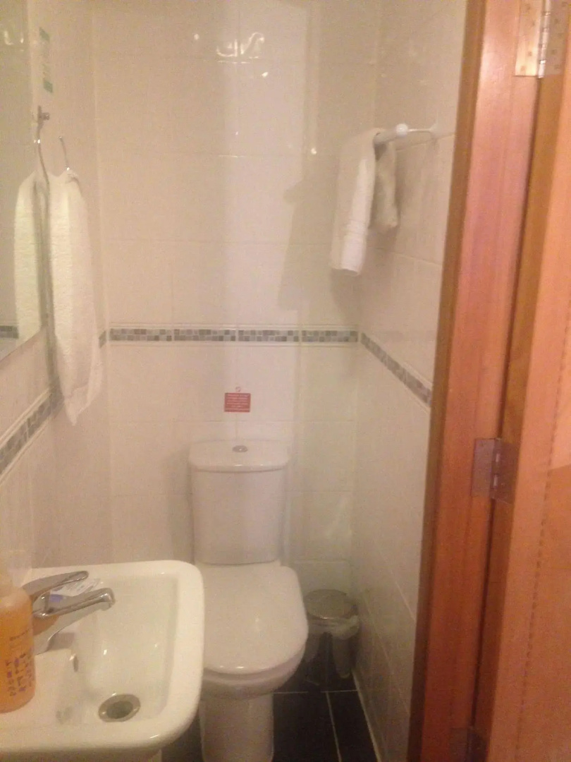 Photo - Glendale Hyde Park Hotel