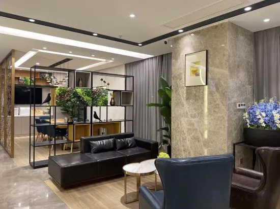 Homeinn Selected Hotel (Chengdu East Railway Station Huaishudian Subway Station)