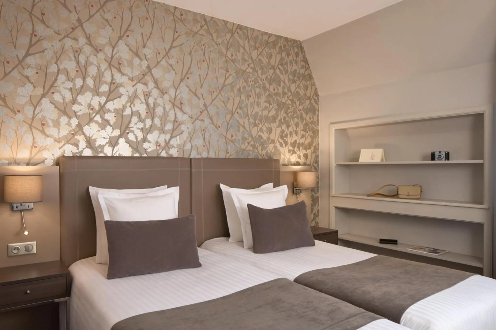 Foto - Timhotel Opéra Blanche Fontaine