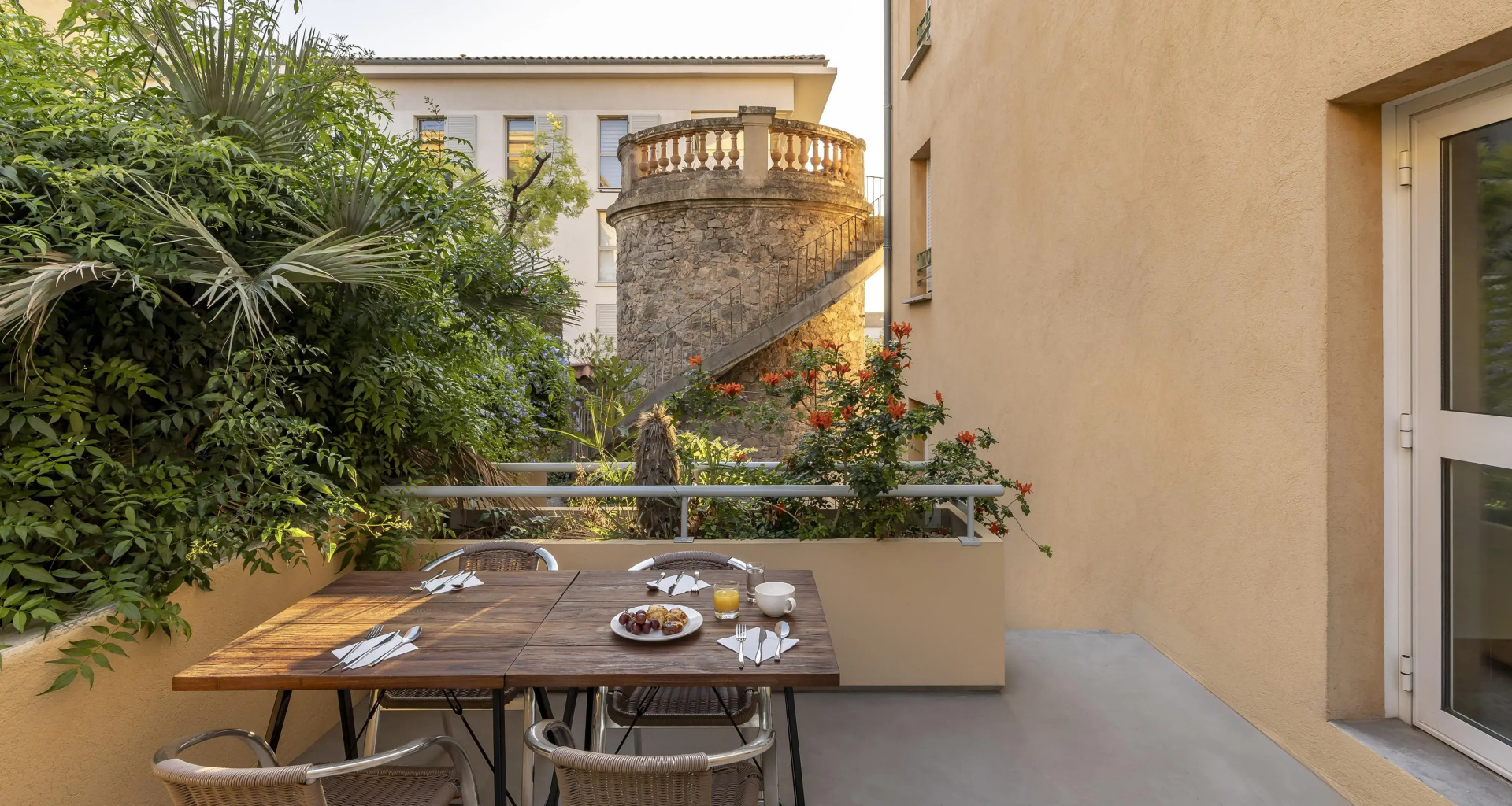 Photo - Best Western Plus Sanary