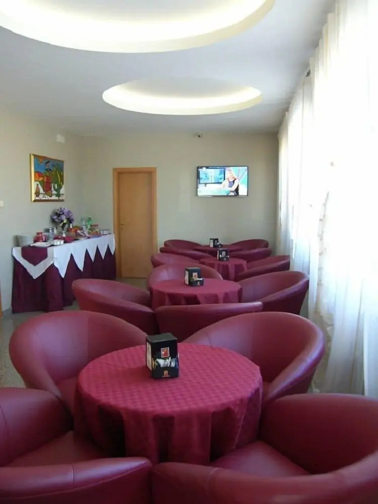 Photo - Genius Hotel
