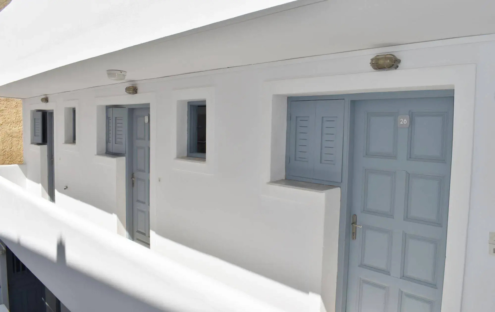 Foto - Zacharakis Studios