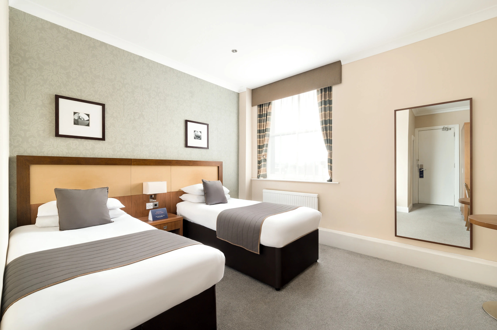 Photo - Royal Station Hotel- Part of the Cairn Collection