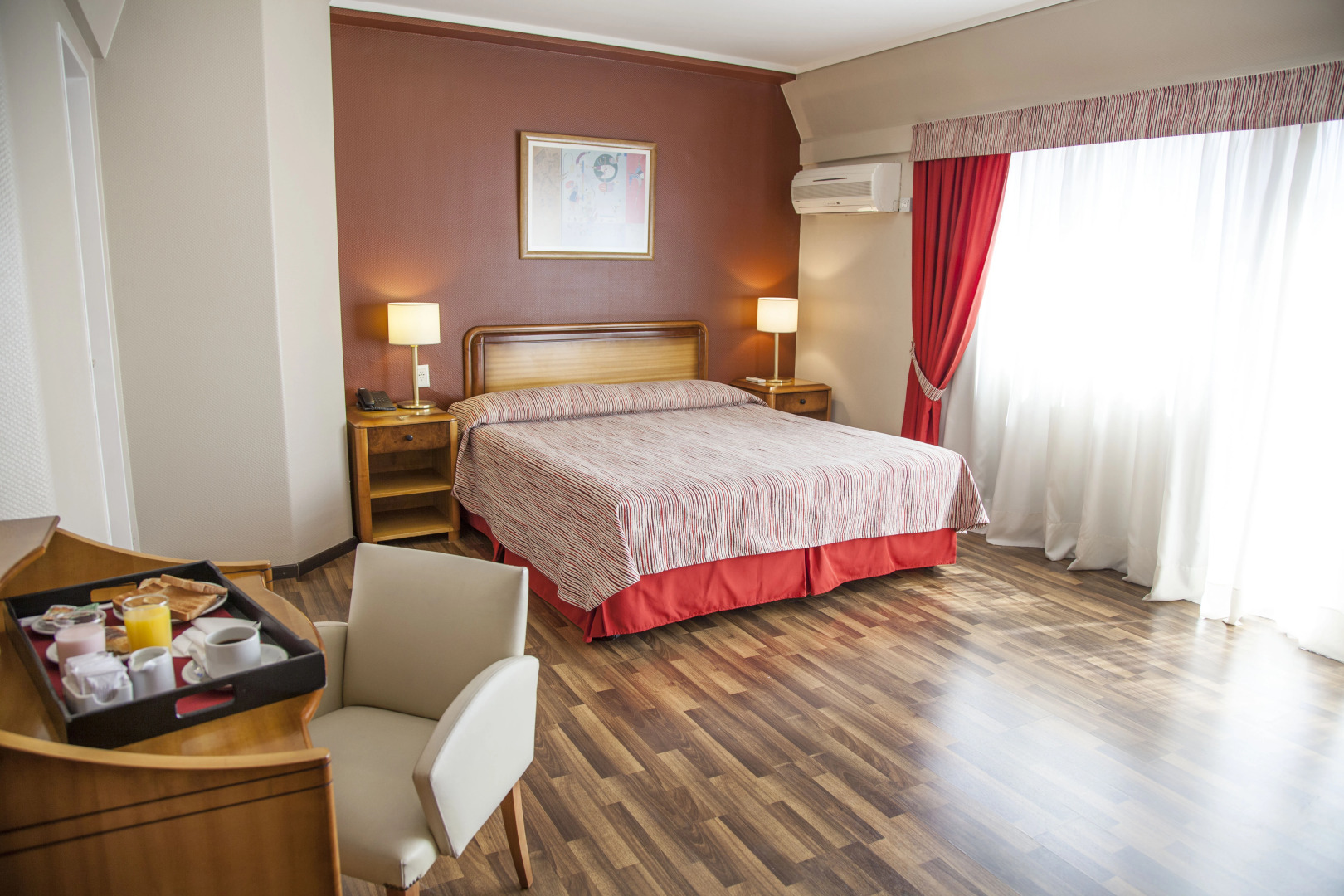 Photo - Tritone Hotel