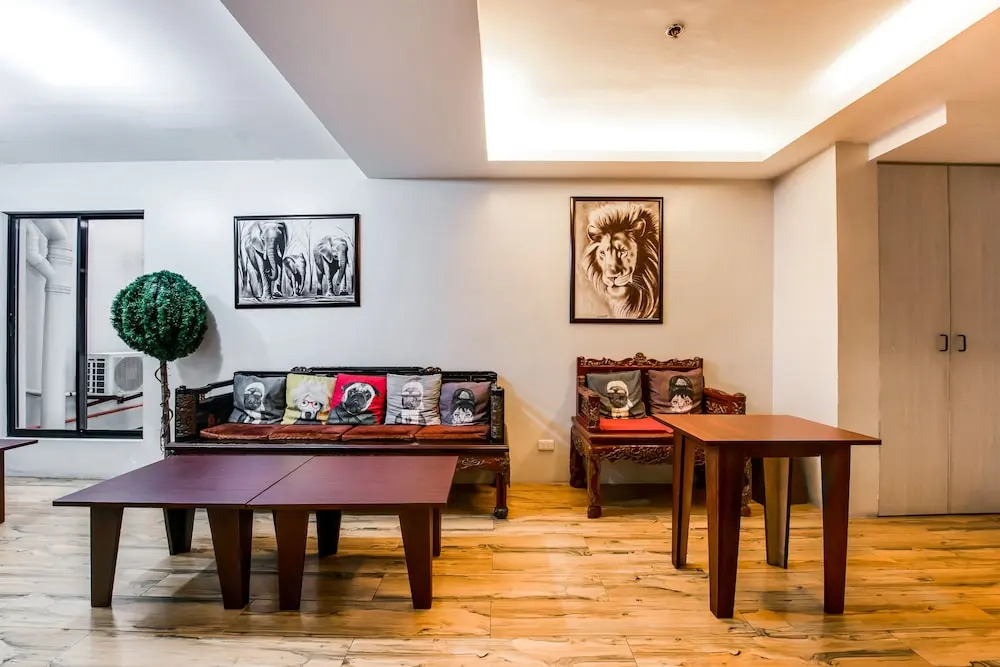 Photo - OYO 136 Regal Residences