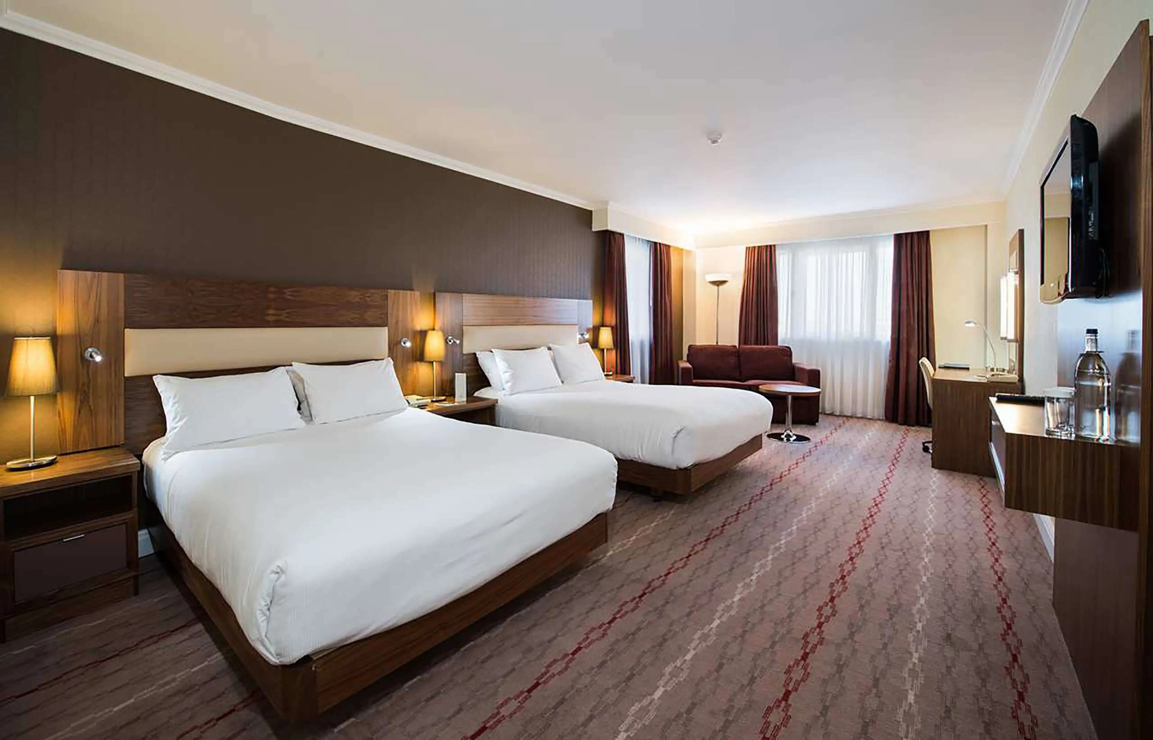 Foto - DoubleTree by Hilton Bristol North