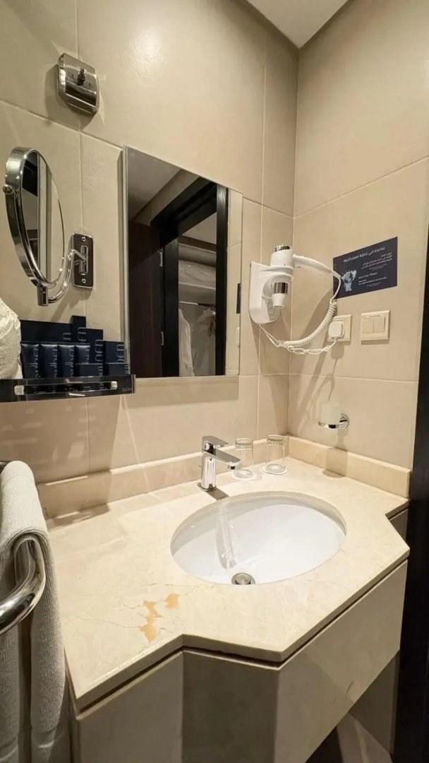 Photo - Jayden Masar Hotel