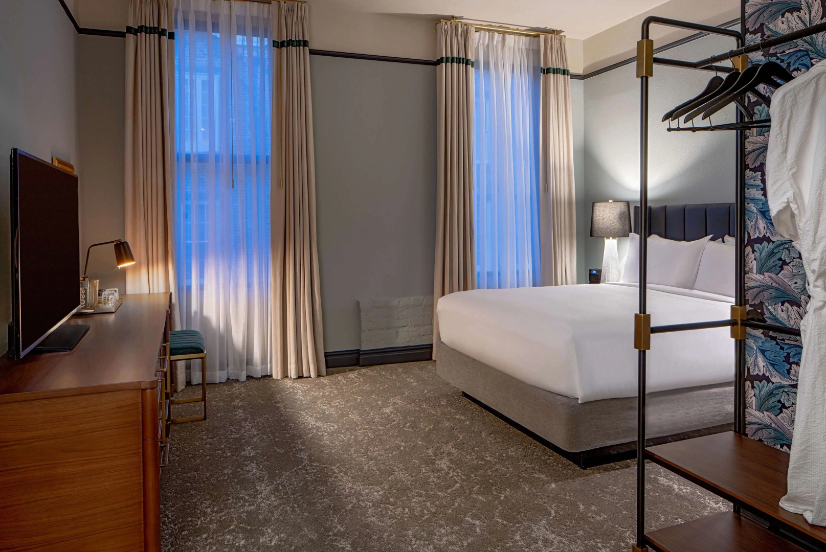 Photo - The Eliza Jane, Autograph Collection