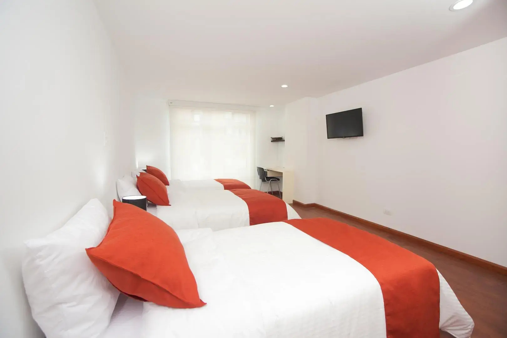 Photo - Hotel Castellana 100