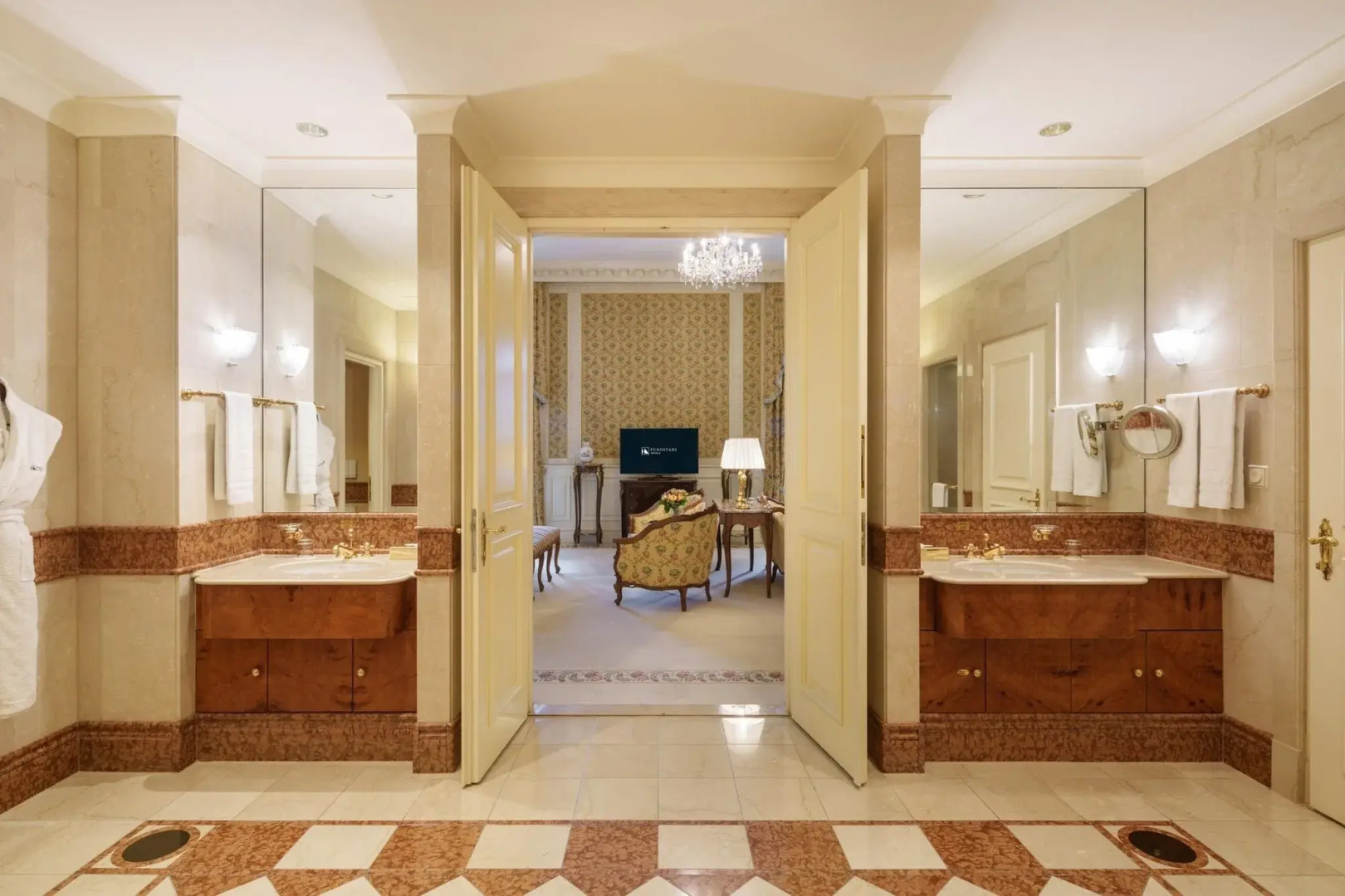 Photo - Eurostars Grand Hotel Wien