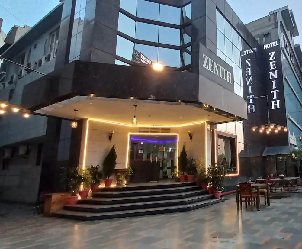 Foto - Hotel Ambrosia by Zenith - A-217, Road No 6, Block RZ, Mahipalpur