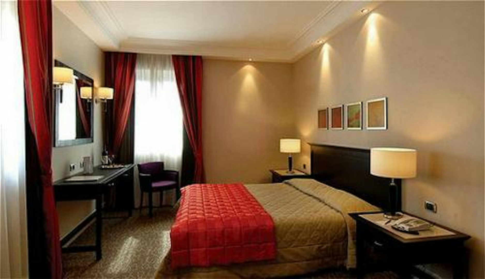 Photo - Regina Margherita Hotel
