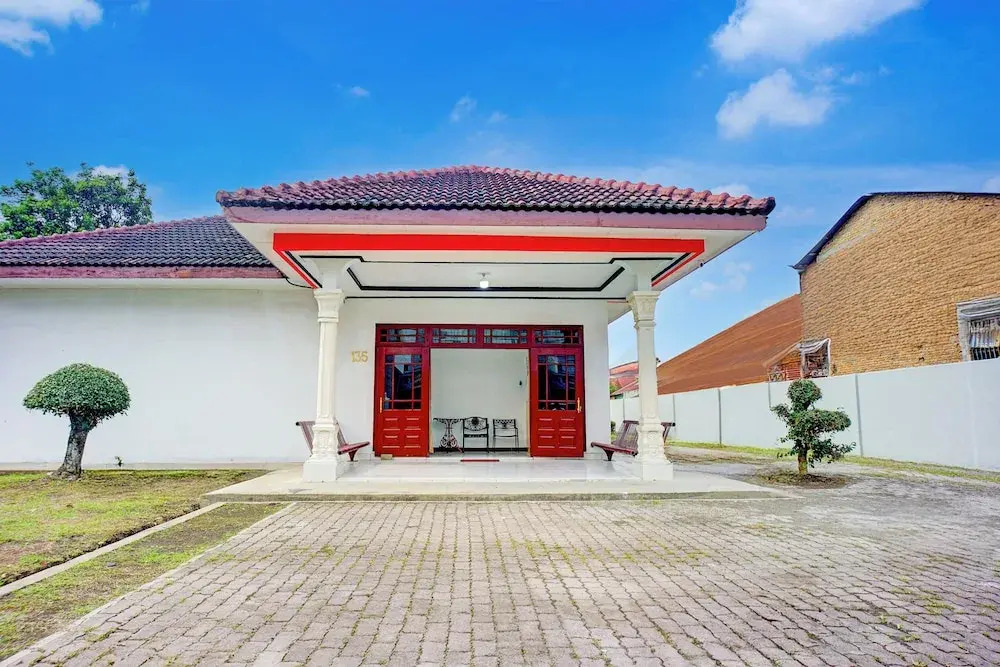 Foto - Hotel O Krakatau Near Universitas Muhammadiya Sumatra Utara ( UMSU )