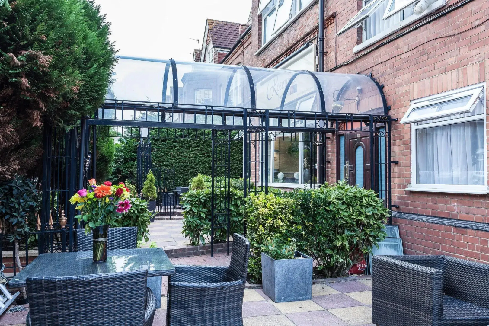 Photo - Roseview Alexandra Palace Hotel