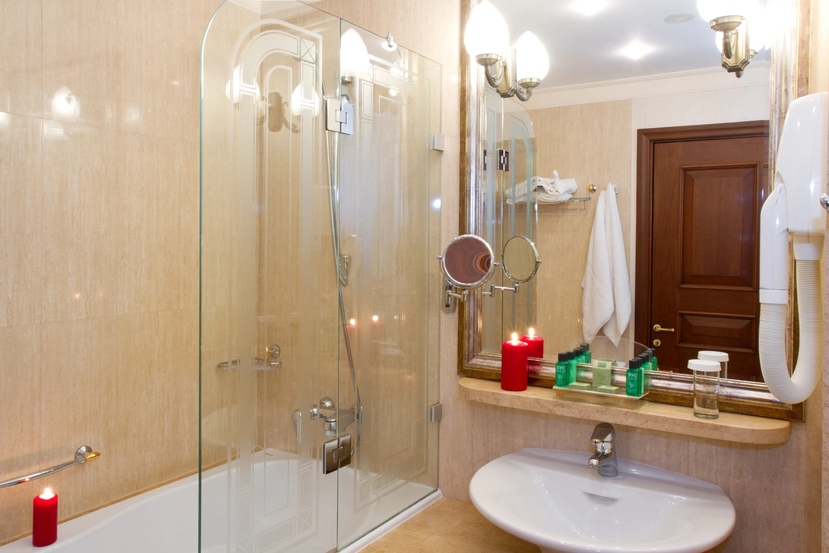 Foto - Crystal Palace Boutique Hotel