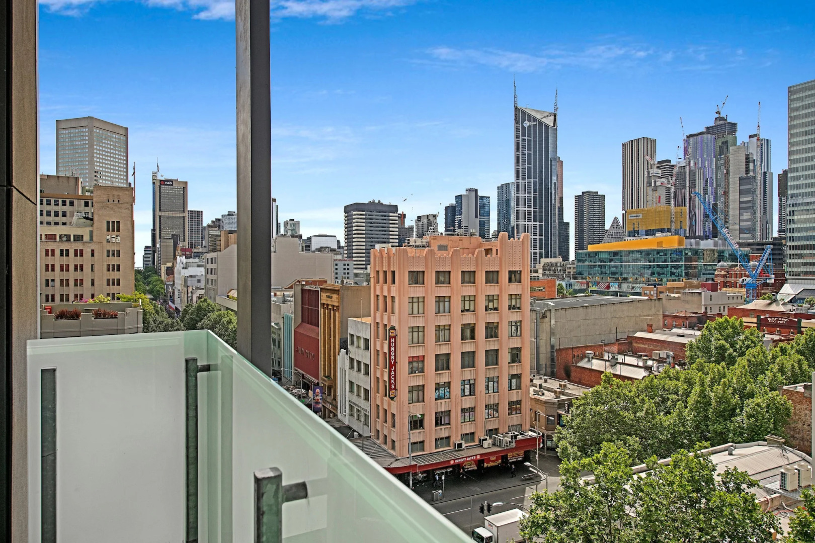 Photo - Melbourne CBD Central Apartment Hotel Official